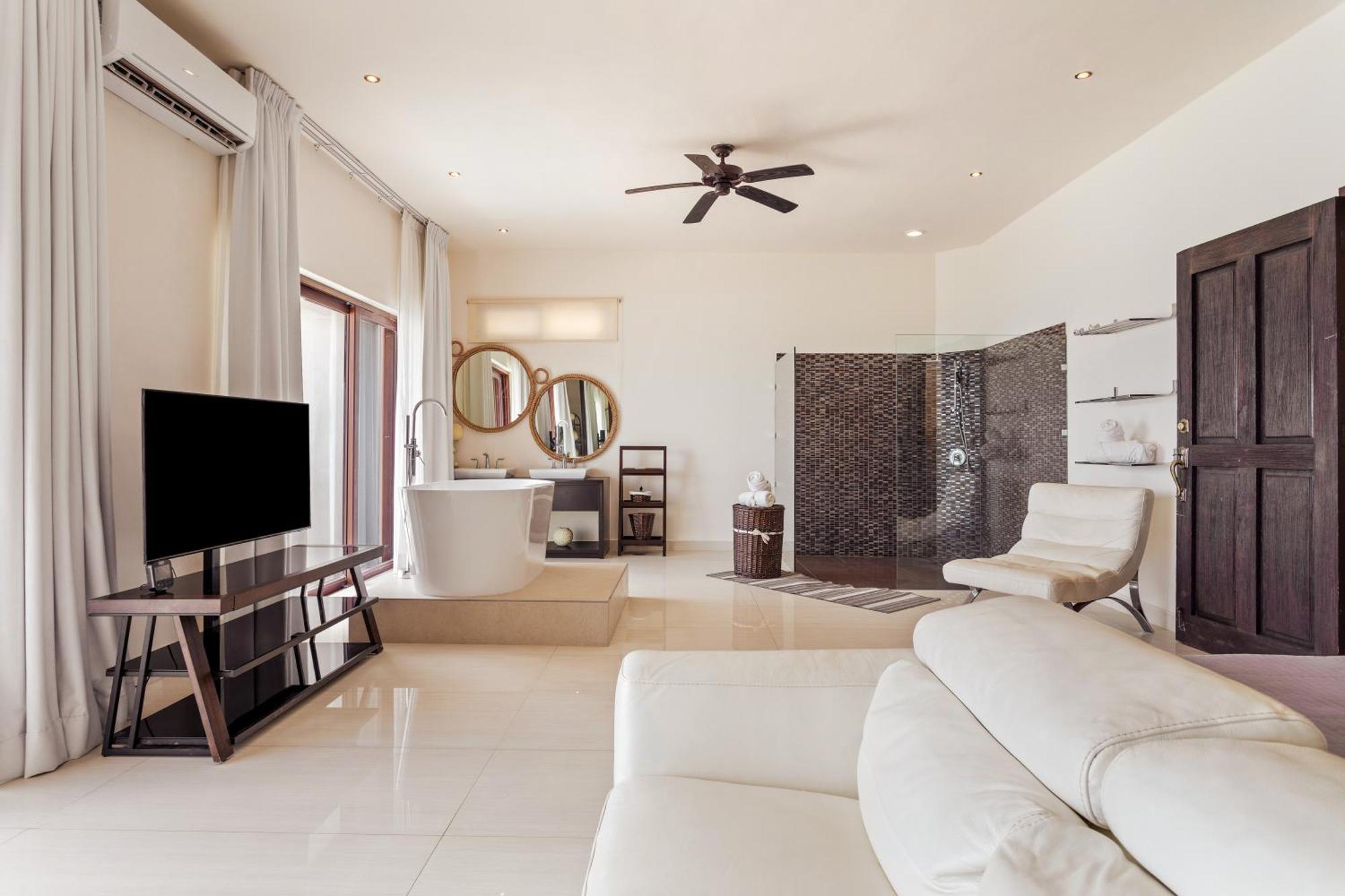 Casa Javi- Ocean Front Located Mid Isla Mujeres Villa Bagian luar foto