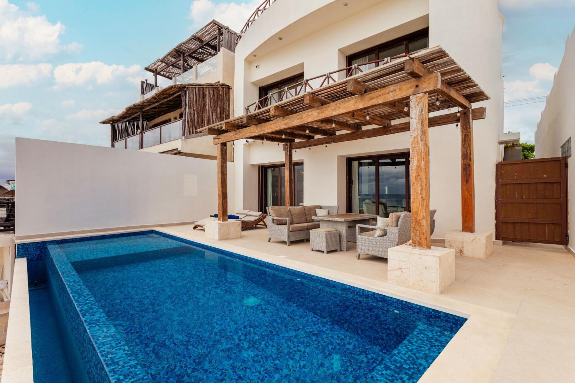 Casa Javi- Ocean Front Located Mid Isla Mujeres Villa Bagian luar foto